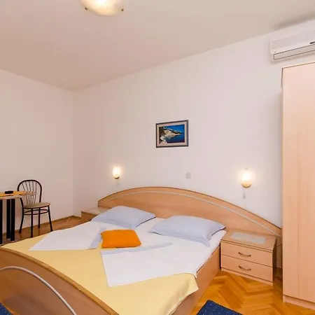 Apartments Fila 公寓 马卡尔斯卡